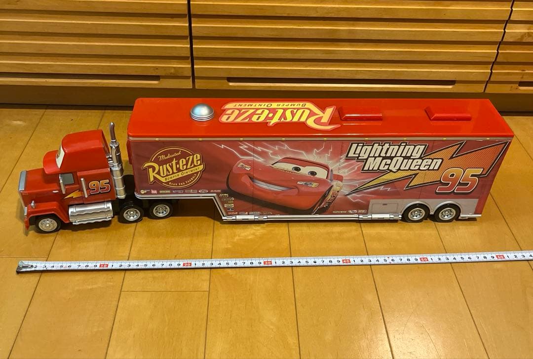 ［海外ディズニーストア限定］ ディズニー　カーズ　マック　トレーラー