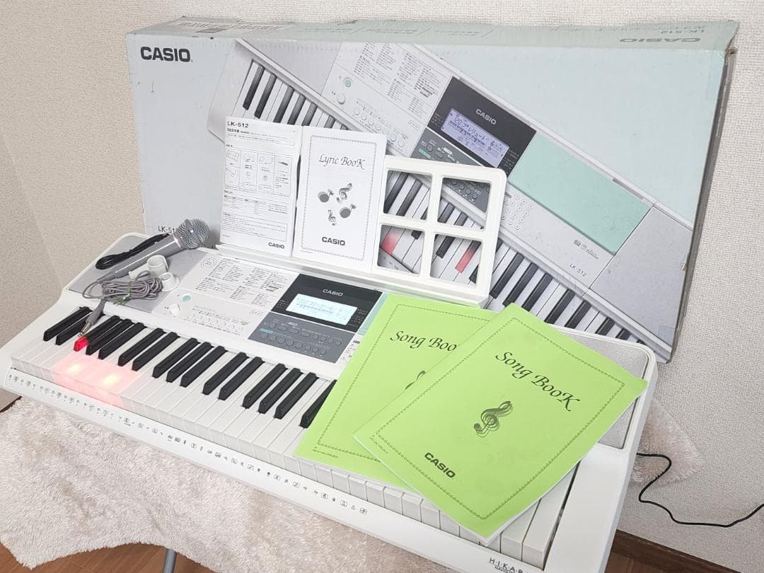 おにぎり☆美品☆CASIO 光ナビゲーションキーボード LK-512