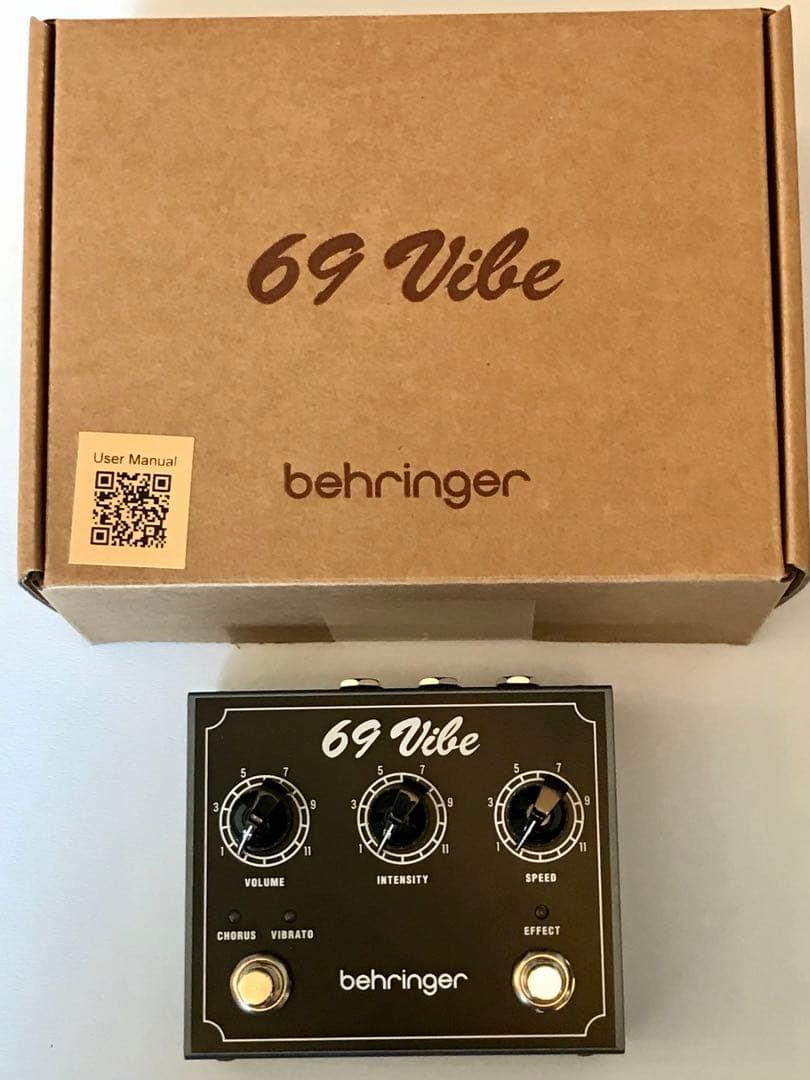 新品同様　Behringer 69Vibe ユニヴァイブ エフェクター コーラス