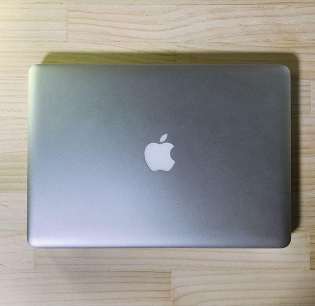 MacBook本体 Macbook pro core i5 2.5Ghz 2012?