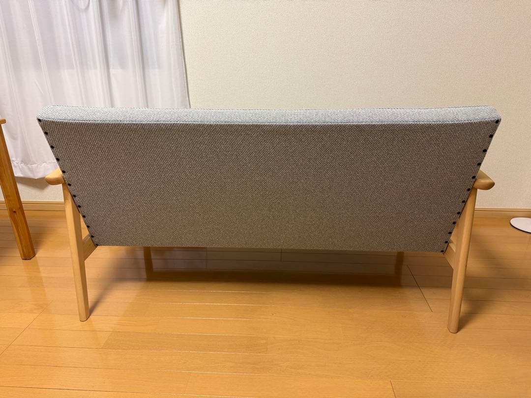 カリモク60 Kチェア 2シーター ミストグレー