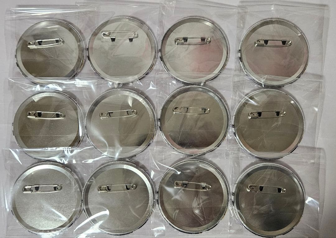 四十物十四 2ndDRB 缶バッジ