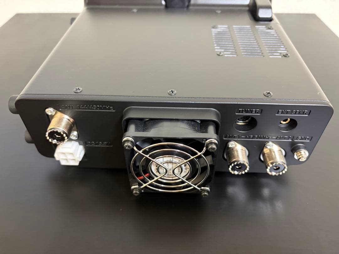 YAESU HF 50Wパワーアンプ　 新品同様