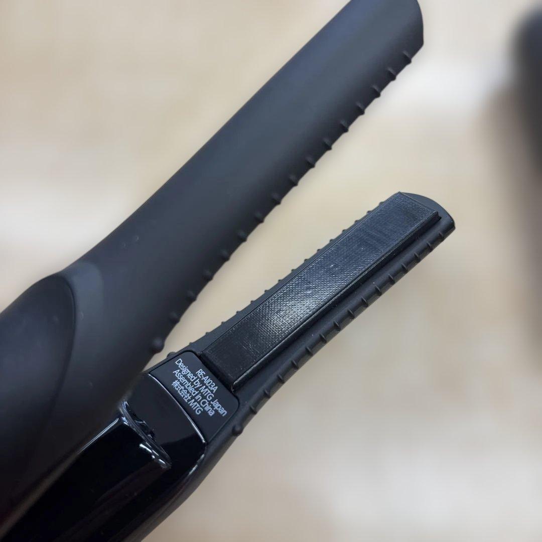 む*ん様 ReFa フィンガーアイロンST RE-AI03A ブラック