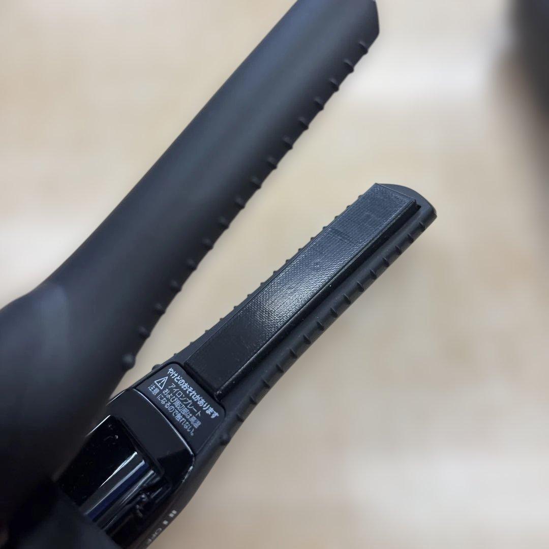 む*ん様 ReFa フィンガーアイロンST RE-AI03A ブラック