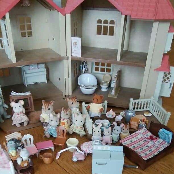 シルバニアファミリー、明かりの灯る家