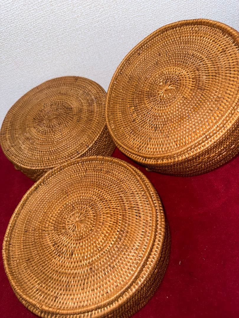 バリ島伝統工芸 ラタン3段バスケット フタ付き ハンドル＆ショルダー付