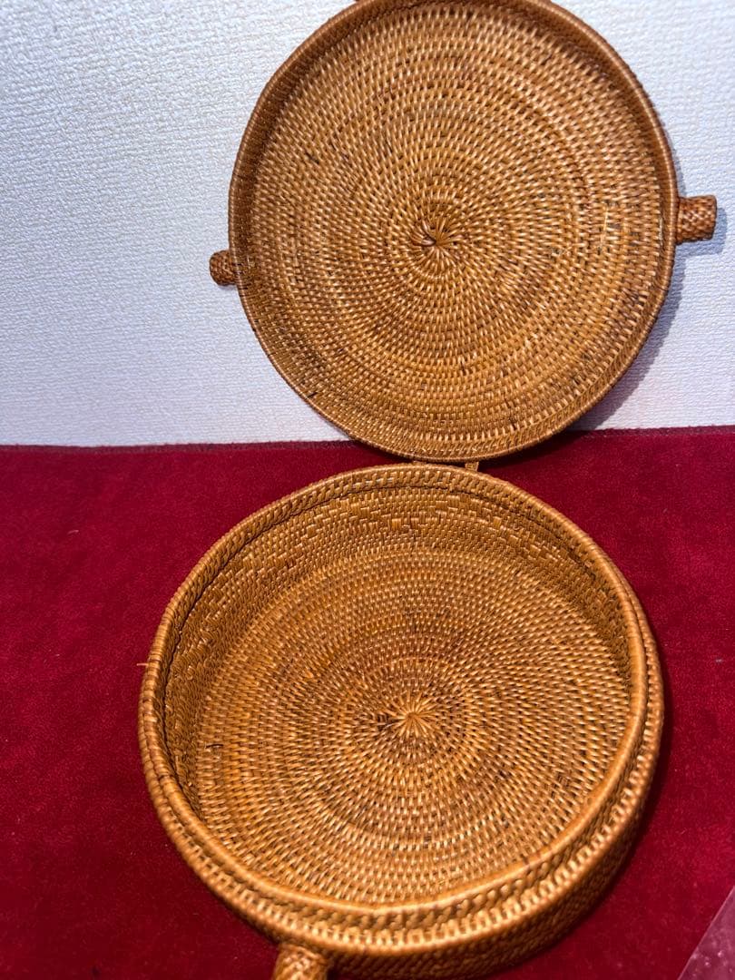 バリ島伝統工芸 ラタン3段バスケット フタ付き ハンドル＆ショルダー付