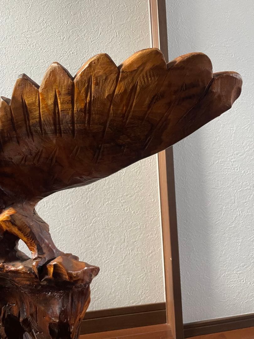 2 木彫り 鷲 置物 一刀彫 彫刻芸術品 ヴィンテージ 民芸品 横幅80cm