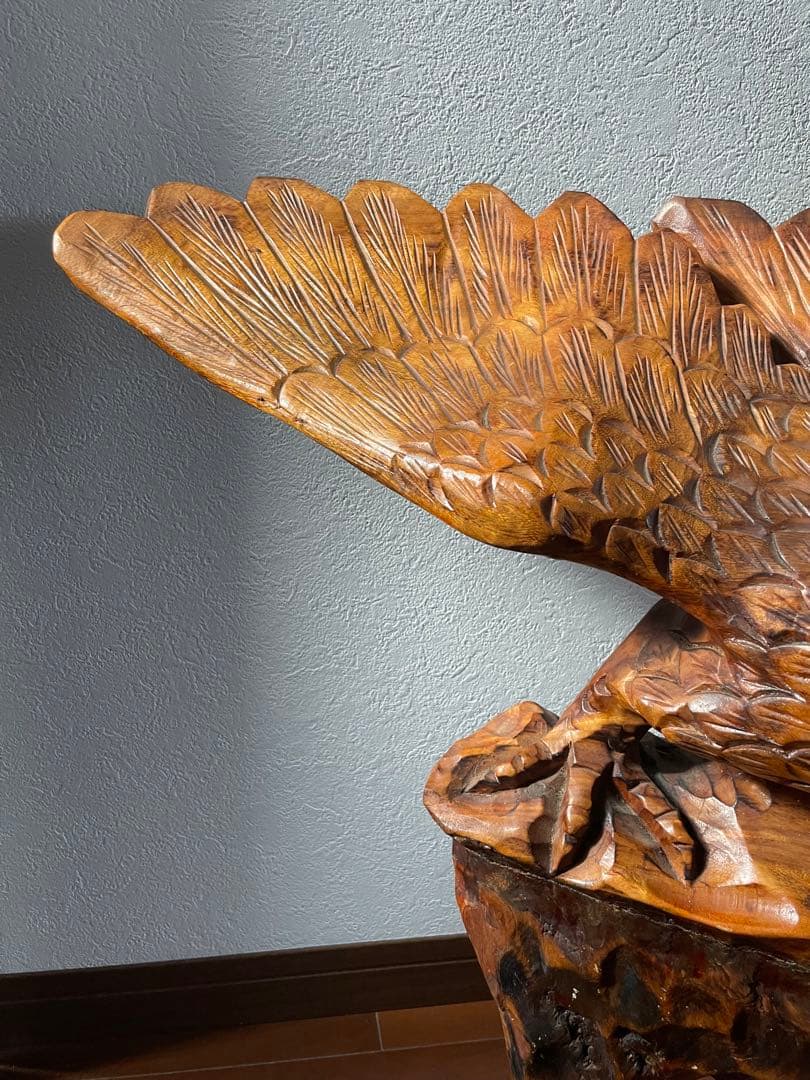 2 木彫り 鷲 置物 一刀彫 彫刻芸術品 ヴィンテージ 民芸品 横幅80cm