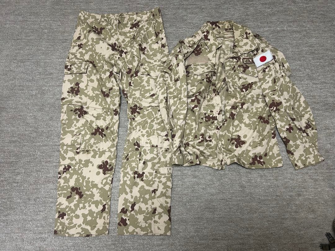 陸上自衛隊 ジブチ仕様 （ジャケット、ズボン、ベスト、帽子、ヘルメット）