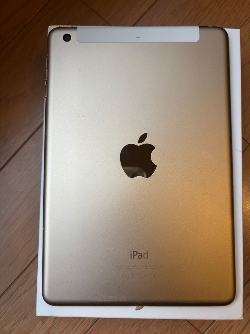 APPLE iPad mini 第3世代 WIFI