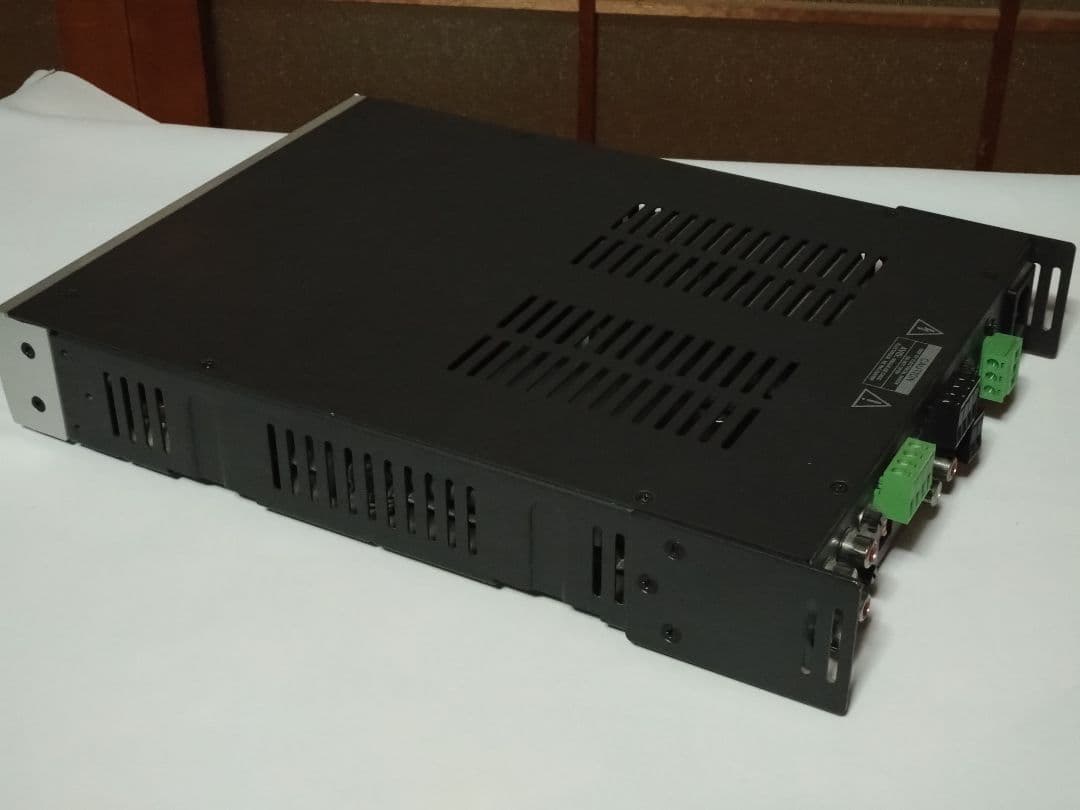 BOSE パワーアンプ　FreeSpace IZA 190-HZ