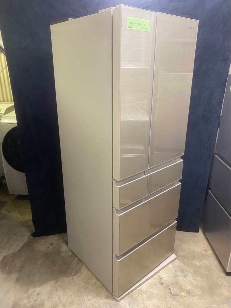 Panasonic 大容量冷蔵庫 525L 2023年 NR-F539HPX-N