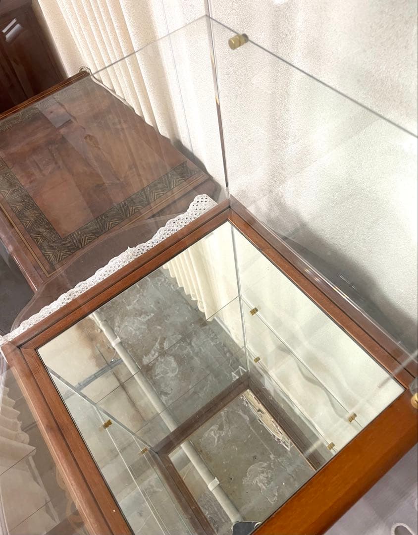 TEMPERATO ガラスショーケース コレクションボード 美品