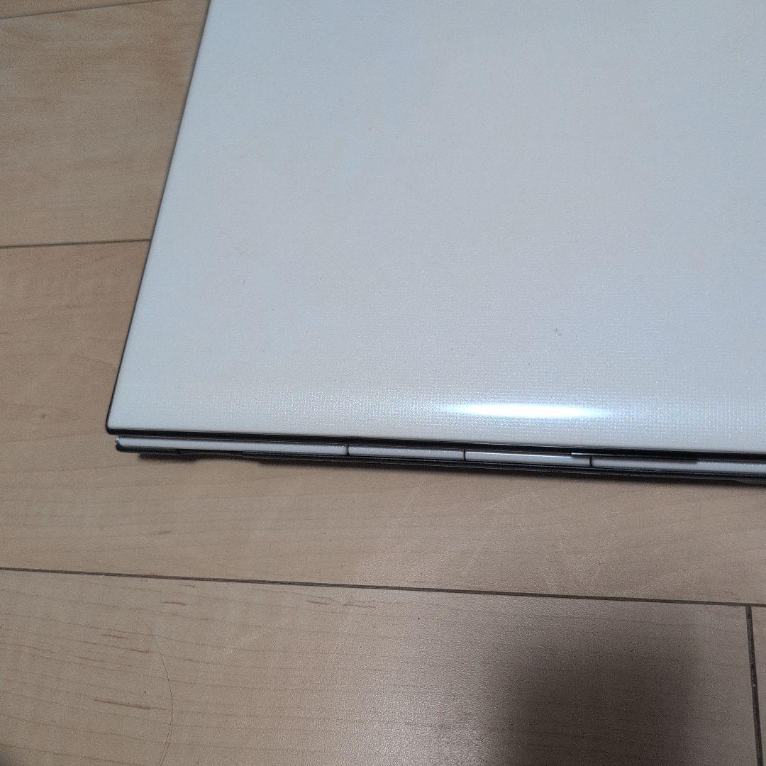 NEC LaVie 15.6インチ LL750HS６Ｗ
