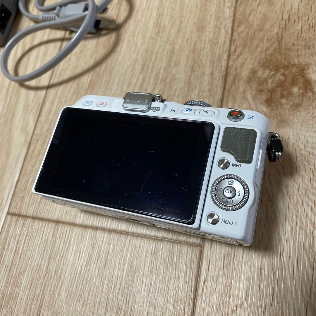 デジタルカメラ OLYMPUS PEN Lite E-PL3