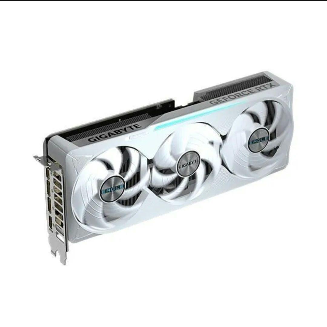 新品 GeForce RTX5070Ti EAGLE OC ICE　白