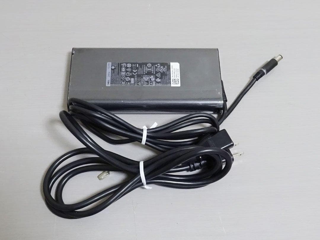 DELL Precision 7740 Core i9 64GB 17.3型