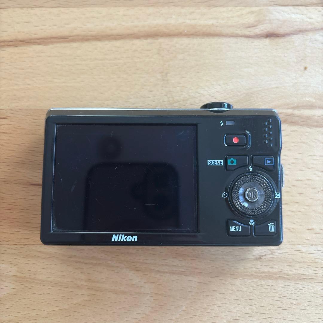 Nikon COOLPIX S6000 コンパクトデジタルカメラ