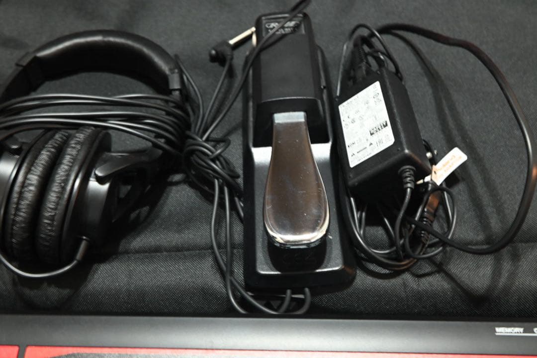 Roland FANTOM 08 シンセサイザー 88鍵