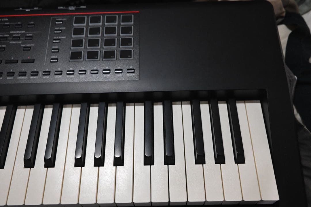 Roland FANTOM 08 シンセサイザー 88鍵