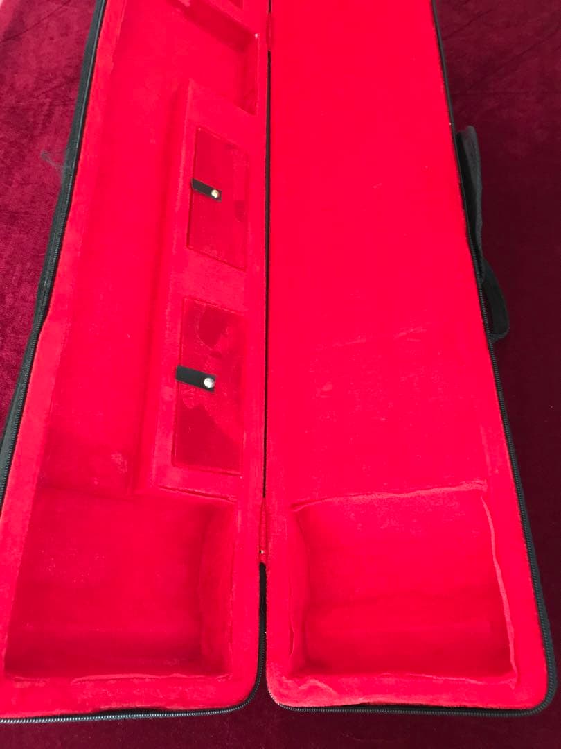 処分・二胡★新中古品★紅木・錦蛇本皮★未使用に近い★初心者用