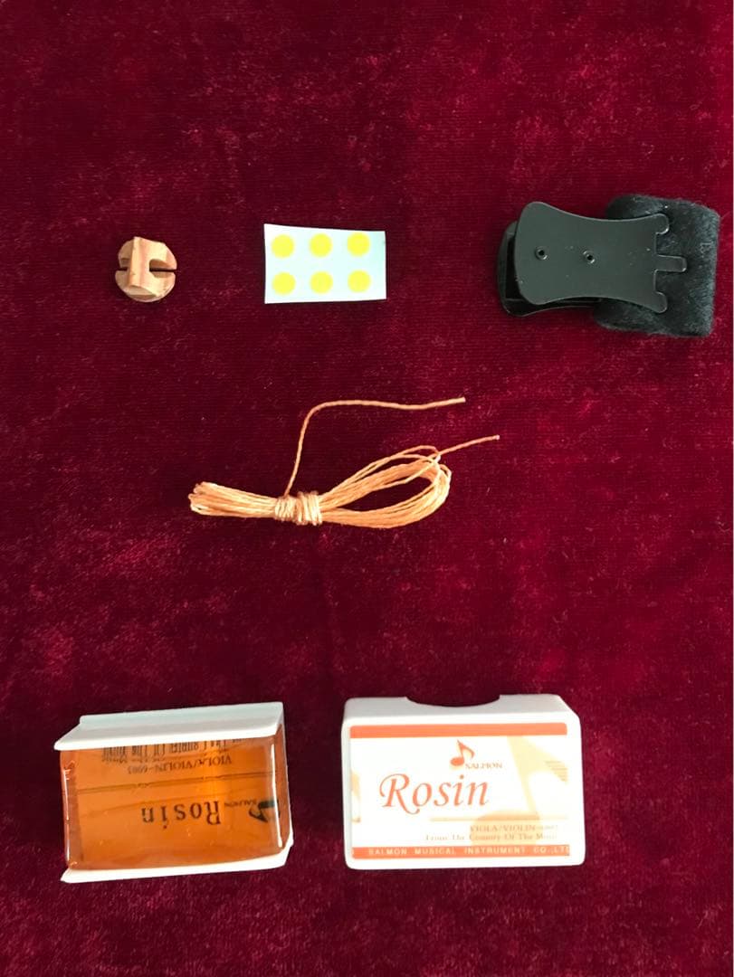 処分・二胡★新中古品★紅木・錦蛇本皮★未使用に近い★初心者用