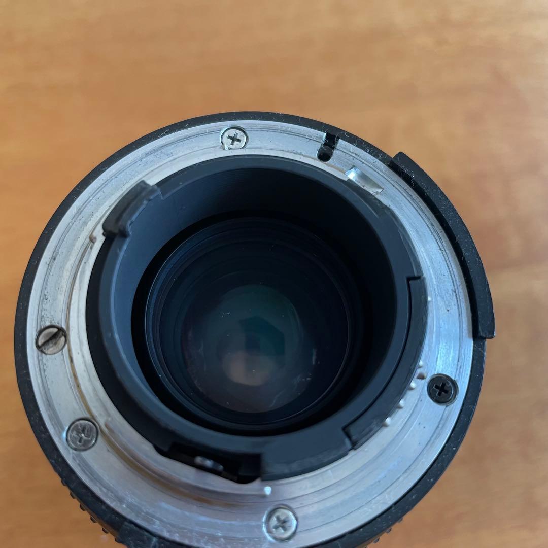 【ジャンク】Nikon FE / Nikon AF 35-70mm F2.8