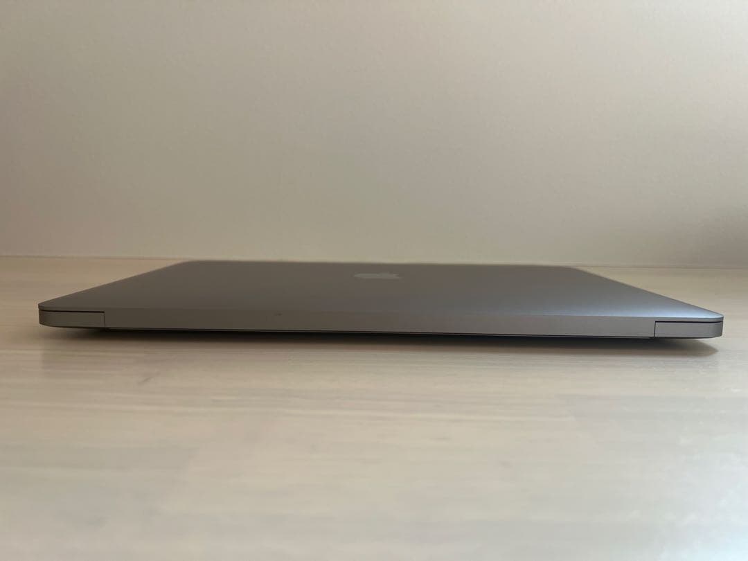 【充放電回数14回】Apple MacBook Air (M1, 2020)