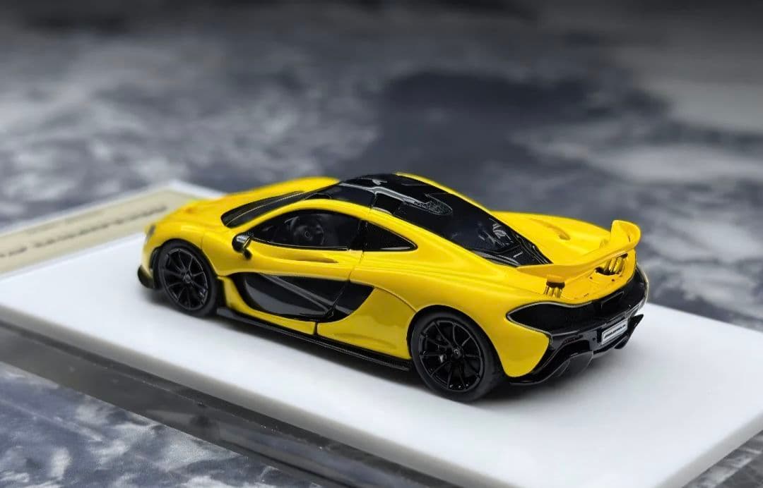 DMH 1/64 マクラーレン P1