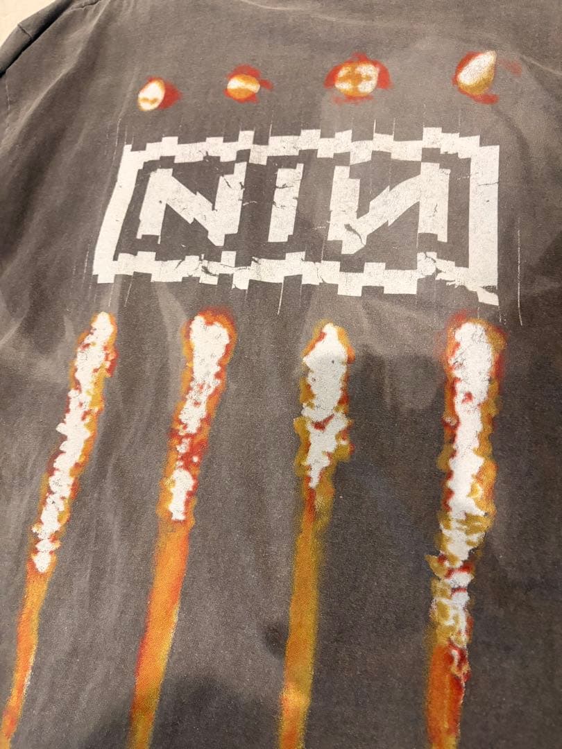 Nine Inch Nails Tシャツ The Downward Spiral