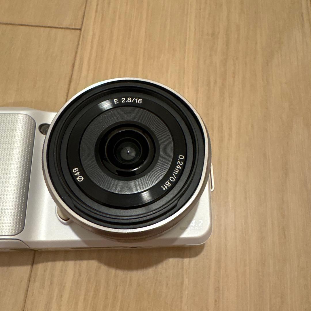 【完動品】美品　SONY デジタル一眼カメラ　α NEX-3 単焦点レンズ付き