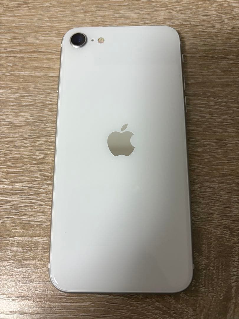 iPhoneSE (第2世代)本体 128GB ホワイト