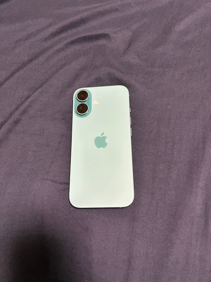 マ*ん様 iPhone16 ティール 128GB バッテリー容量100%