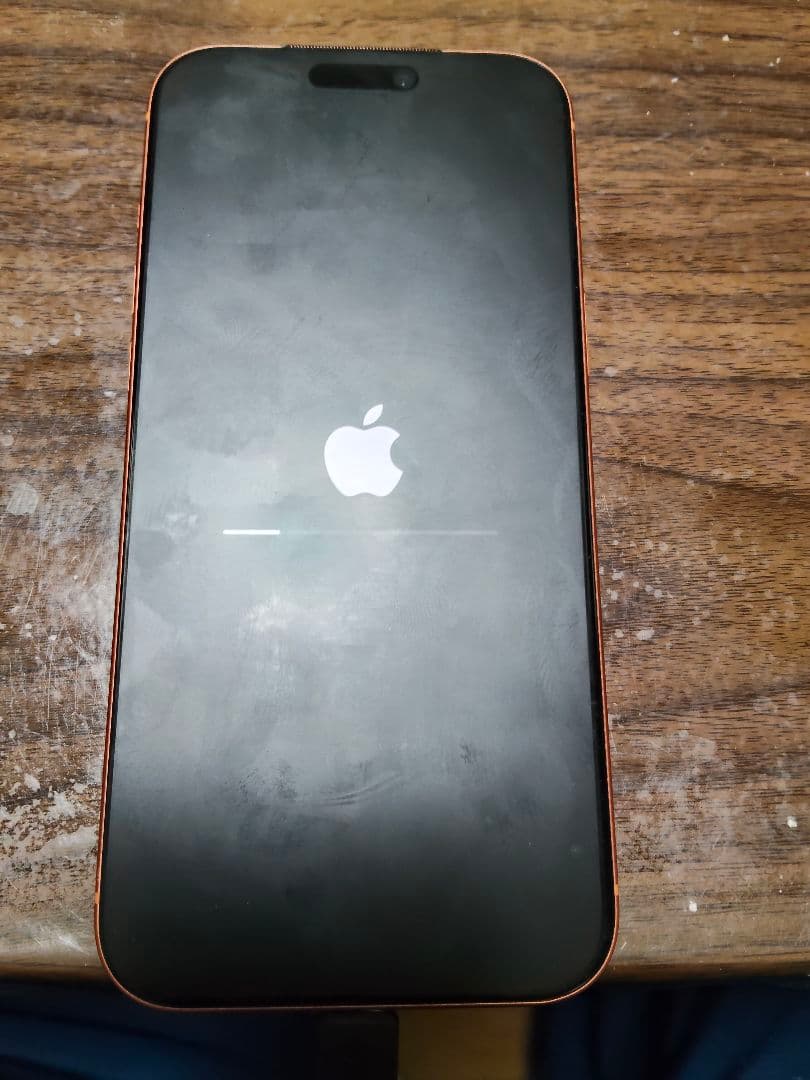 Apple iPhone 17 PRO MAX オレンジ 充電ケーブル付き