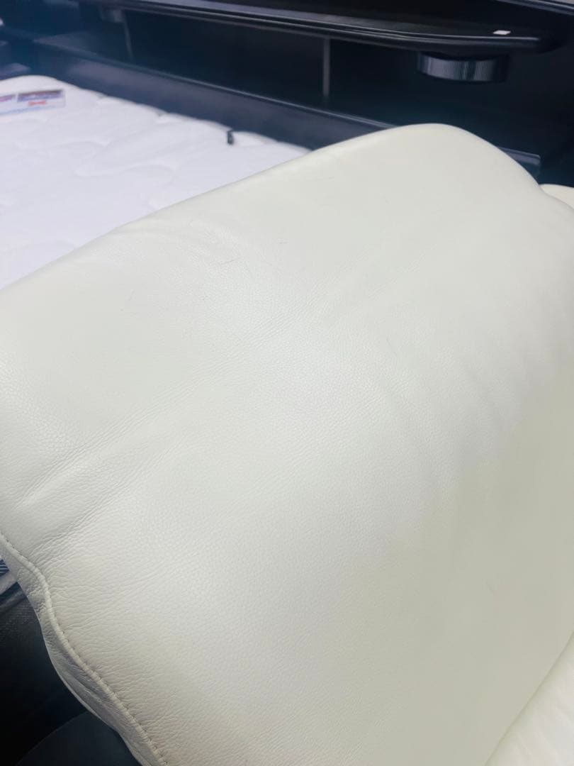 【地域限定無料配送】 IDC大塚家具CHAISE LONGUE総本革