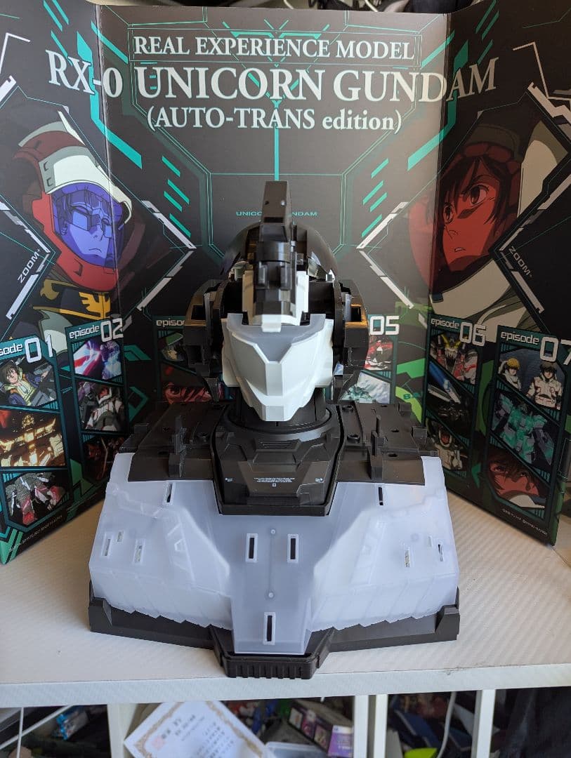 ロボット RX-0 UNICORN GUNDAM (AUTO-TRANS edition)