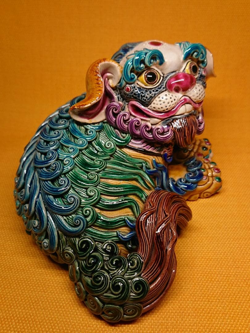【美品】シーサー　獅子　陶器　置物　インテリア　工芸品　美術品　A1096