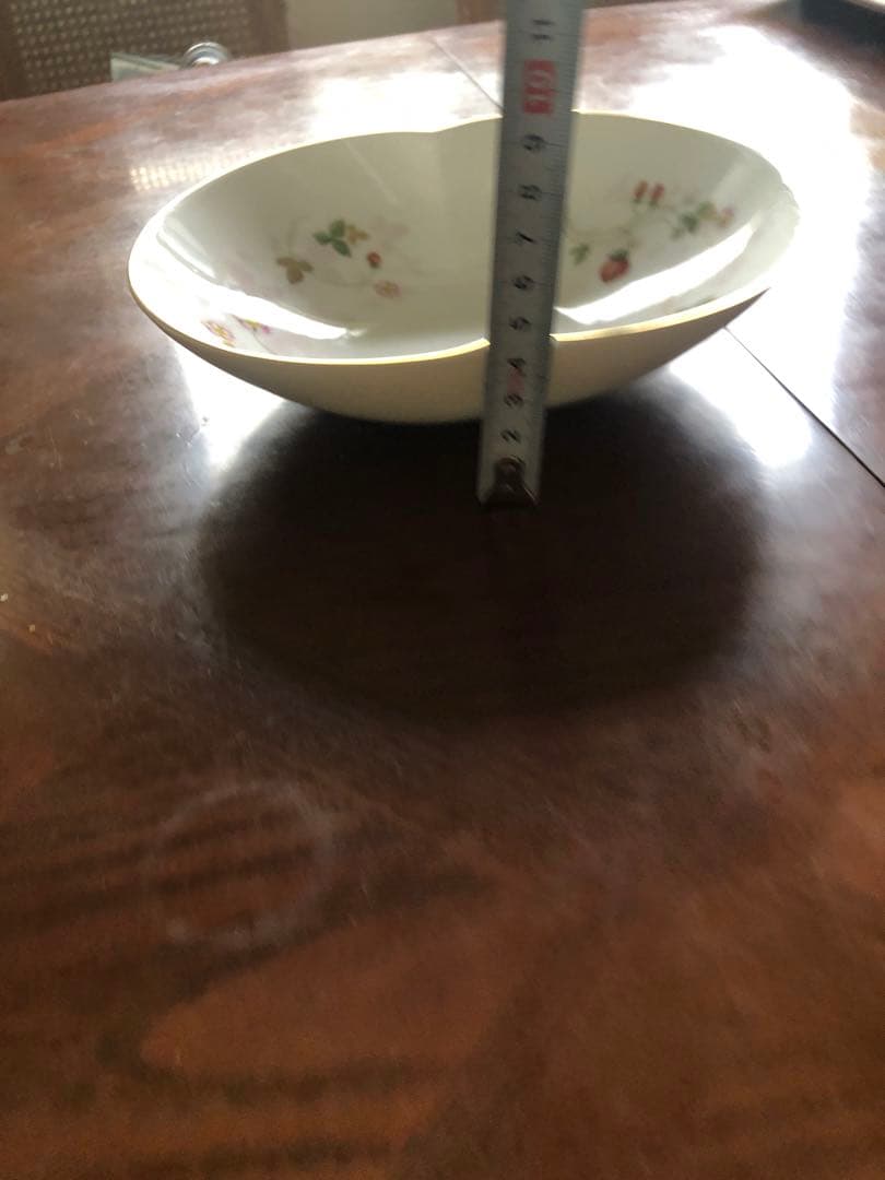 ウェッジウッド ワイルドストロベリー 桃型深皿 ほぼ未使用