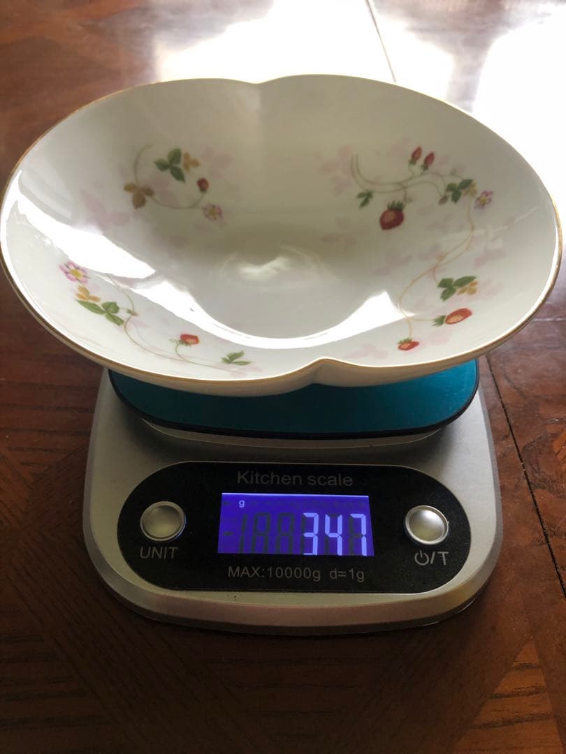 ウェッジウッド ワイルドストロベリー 桃型深皿 ほぼ未使用