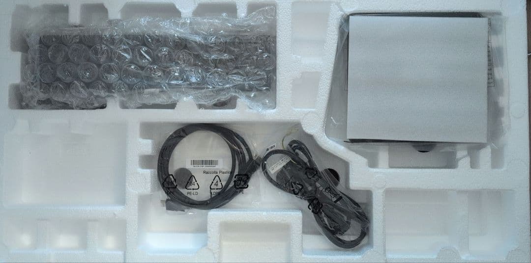 HP 25x Display 25インチ モニター　hp 25x　ゲーミングpc