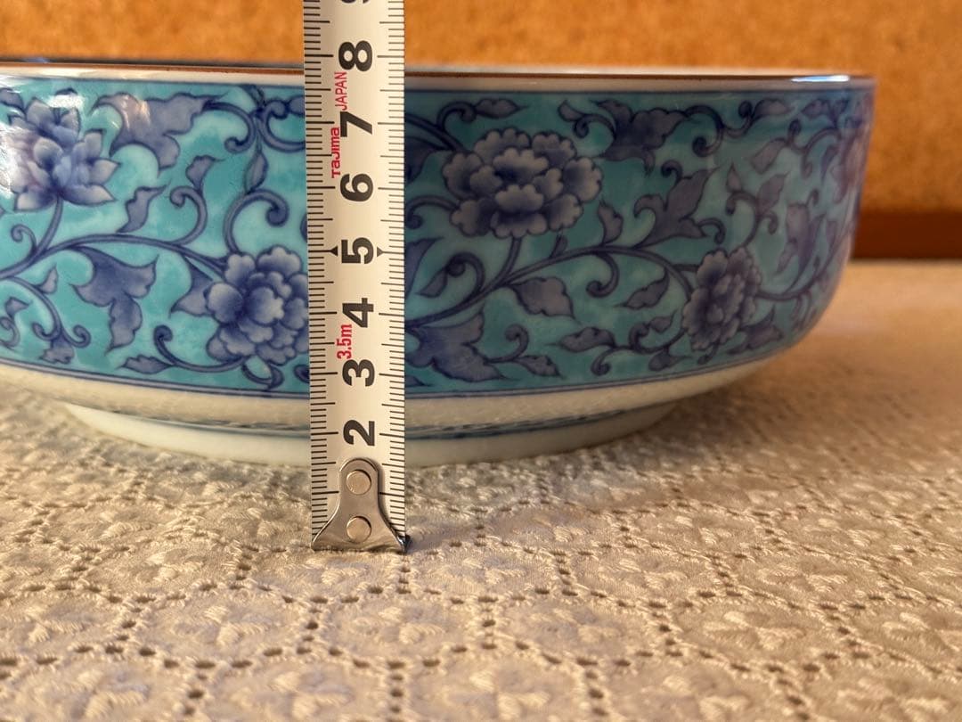 陶器製　大鉢2個　青彩牡丹　花柄