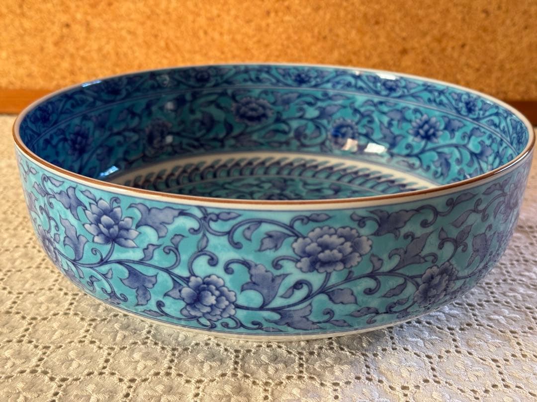 陶器製　大鉢2個　青彩牡丹　花柄