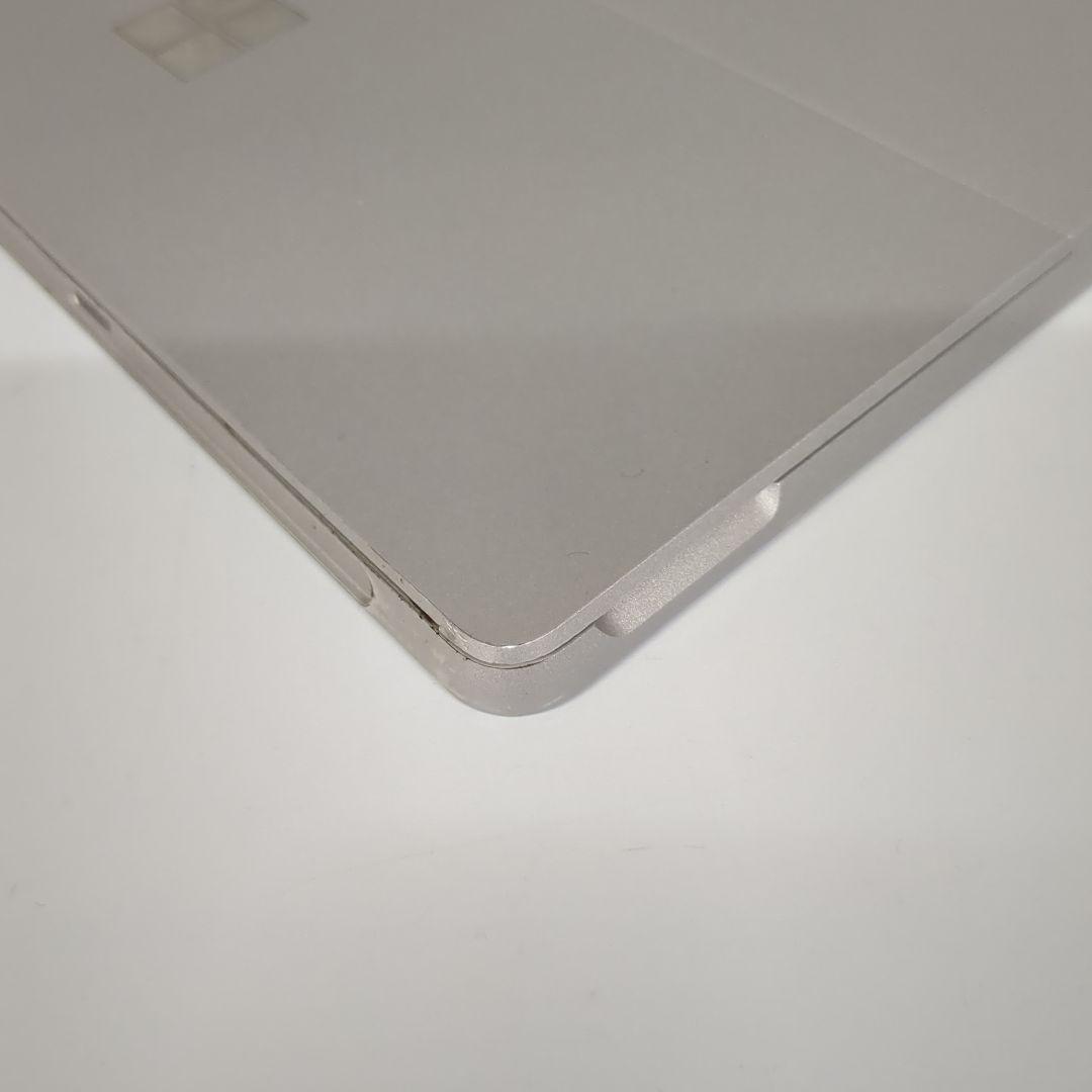Windowsタブレット本体 Microsoft Surface Go 64GB Model1824