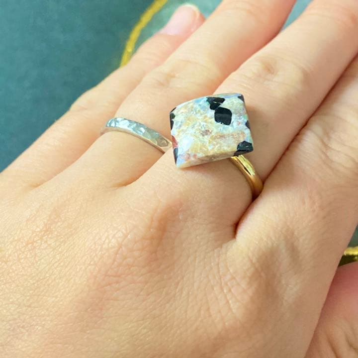 ピカソコッパーのスクエアフリーサイズリング