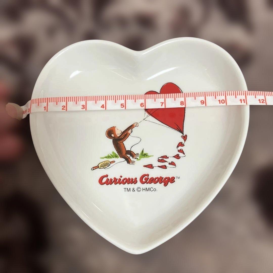 ケンタッキーノベルティ　おさるのジョージ ハート型プレート3枚セット、激レア
