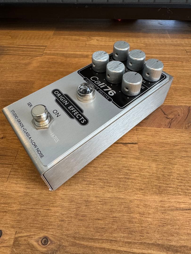 ギター Origin Effects Cali76 Compact Deluxe