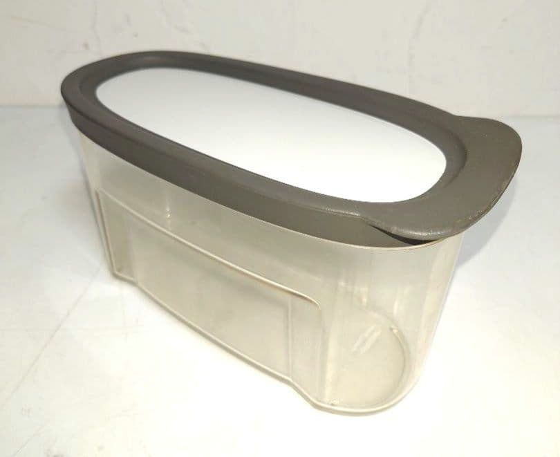 アムウェイ Amway タッパー ラバーメイドRubbermaid 食品保存容器