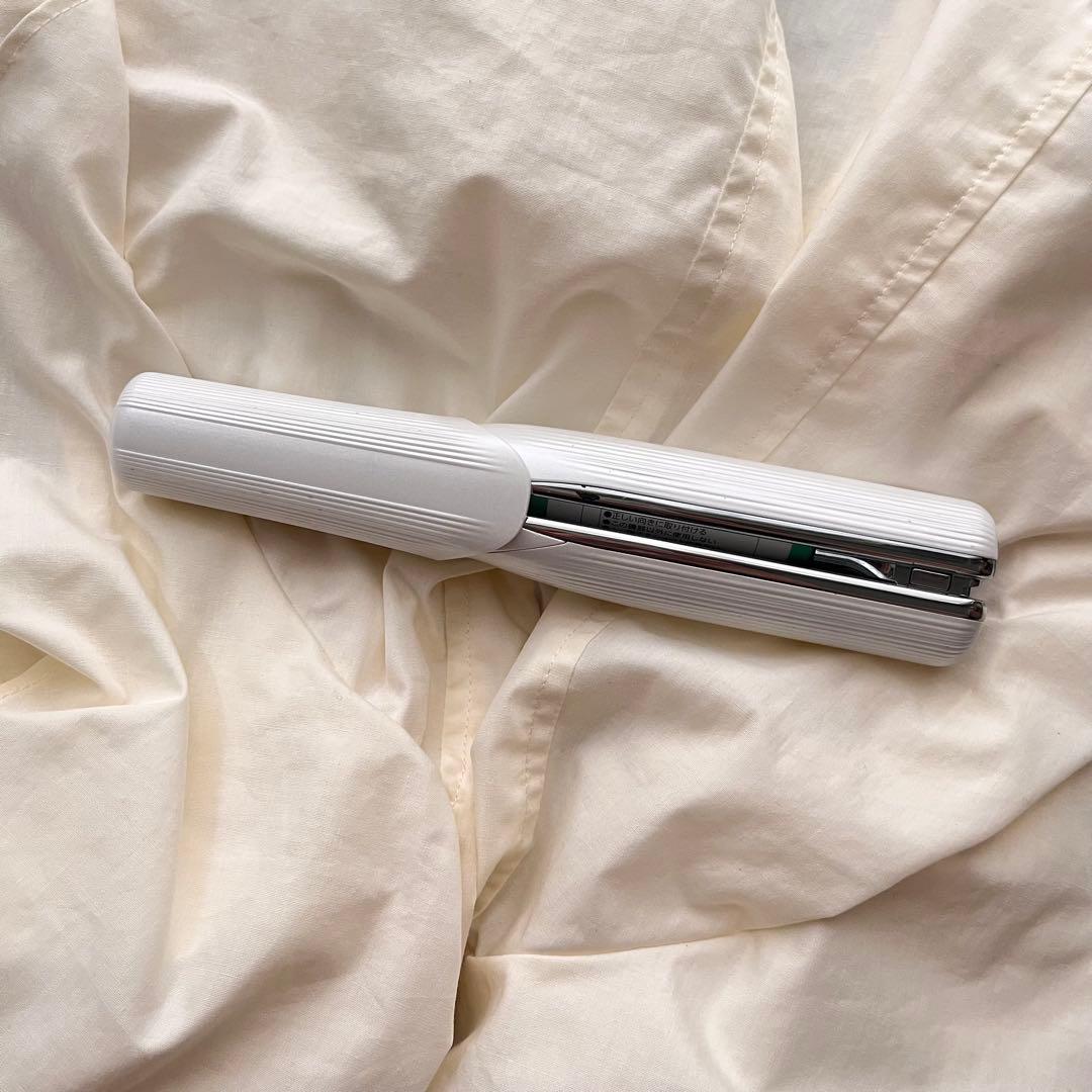 Refaフィンガーアイロン ST ホワイト